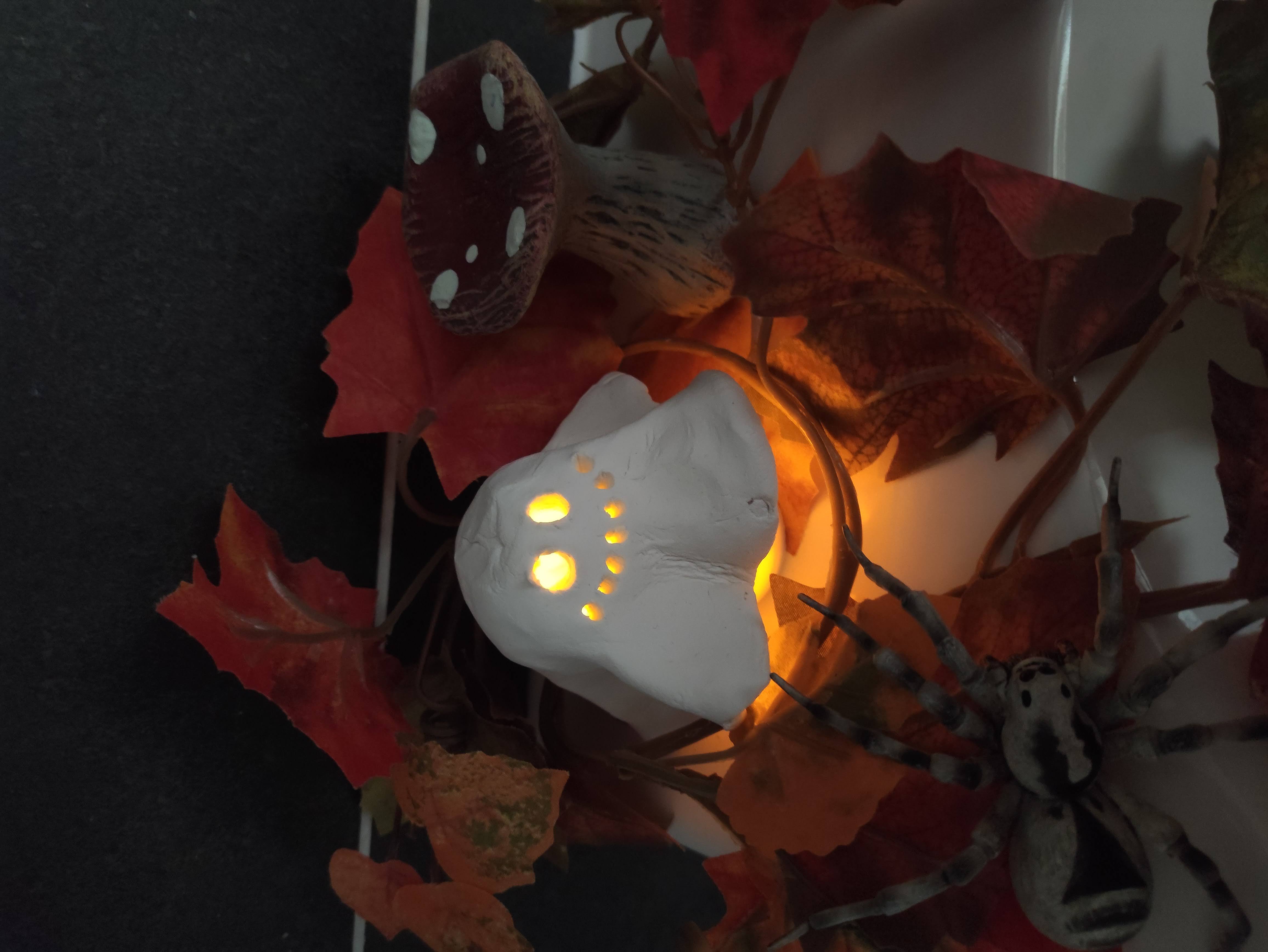 Svjetleći duhovi od mase koja se stvrdnjava na zraku